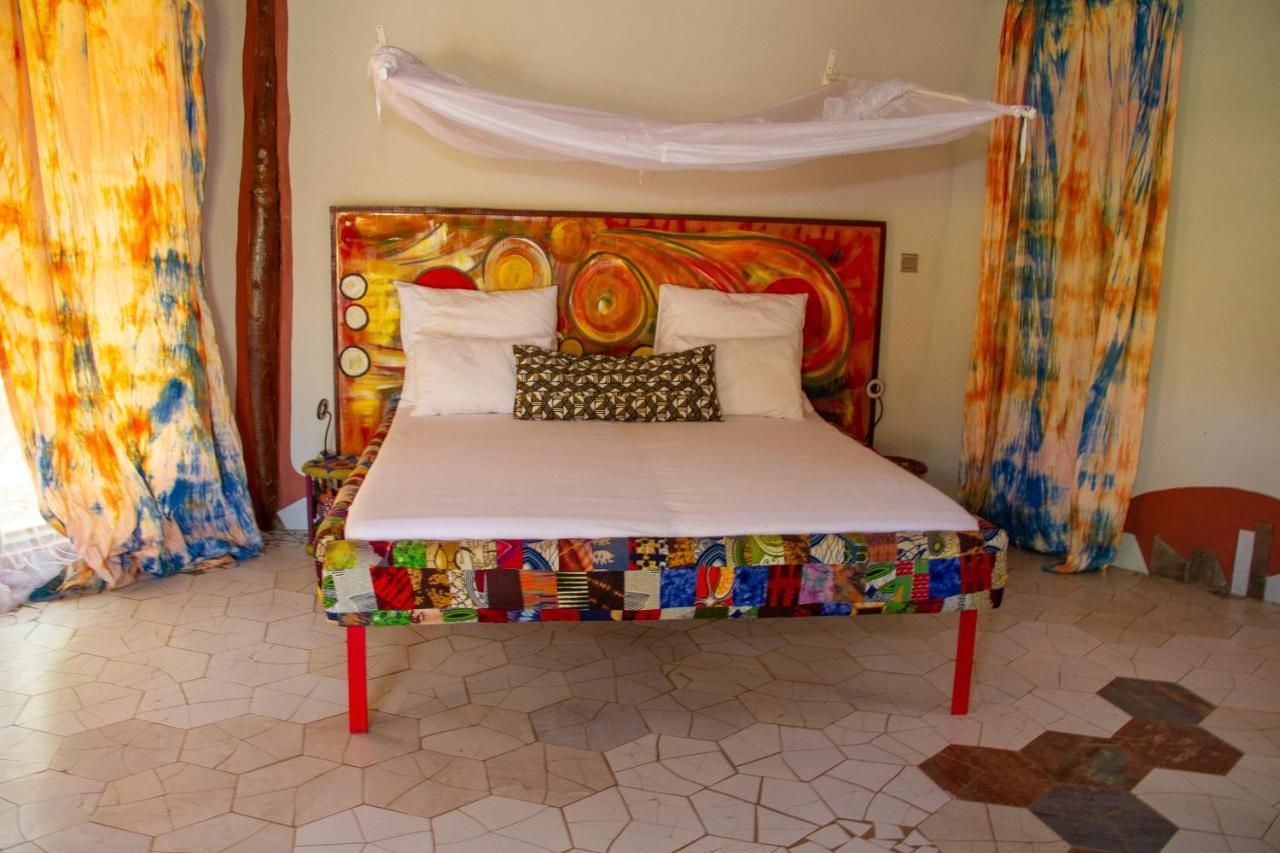 Mama Africa Art Residence & Art Center Gambia Tanji المظهر الخارجي الصورة